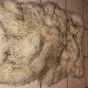 Vegan Faux Fur Mat